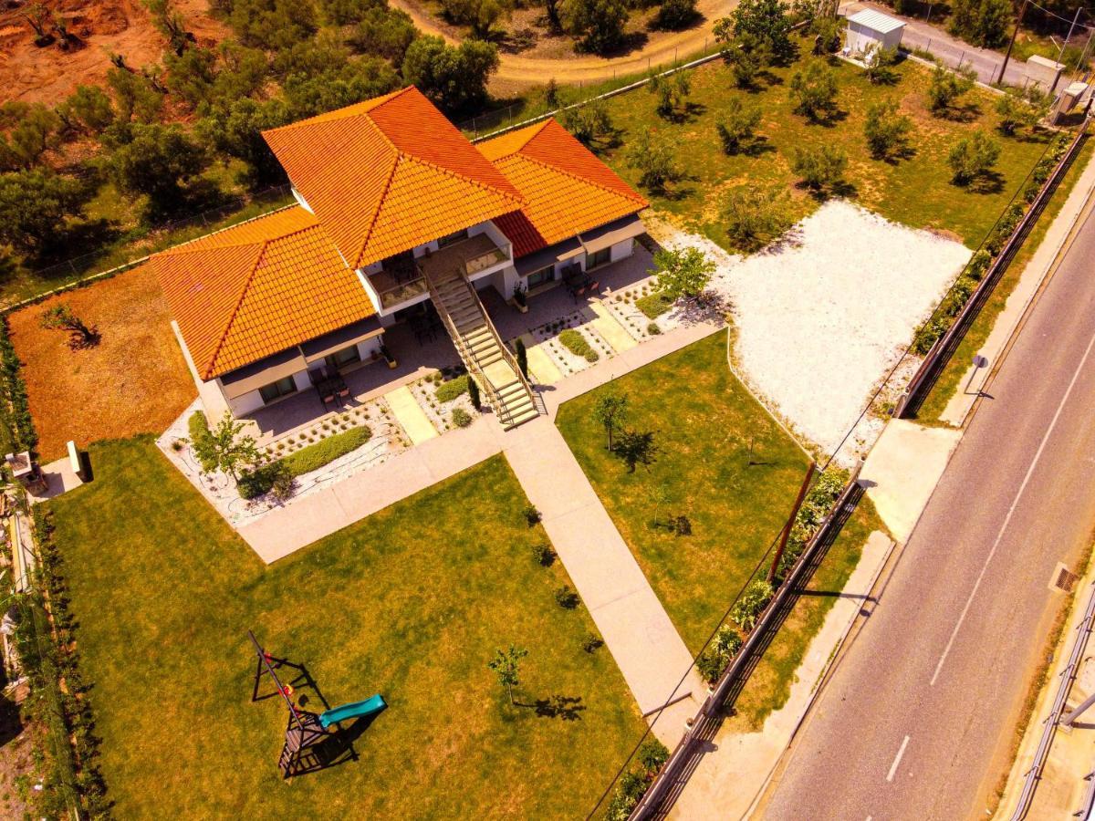 Varkes Suites 1 Néa Potídea Kültér fotó